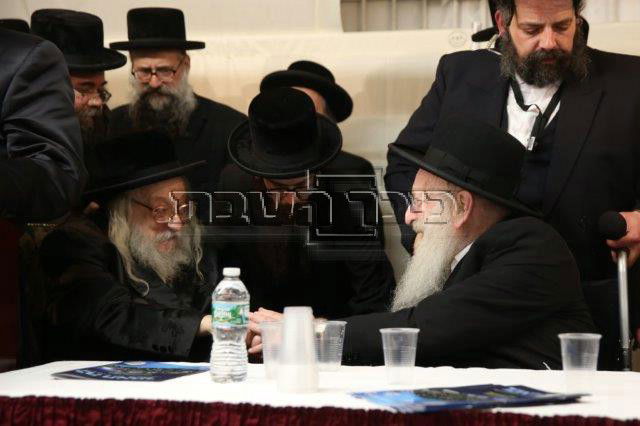 אלפי נשים בכינוס מיוחד • גלריית ענק