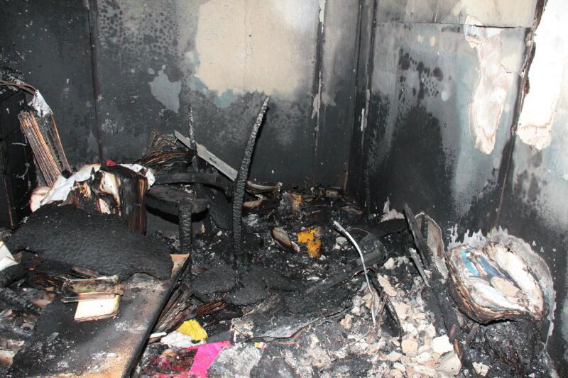 בצהרי החג: בית כנסת בהר נוף עלה באש; חשד להצתה