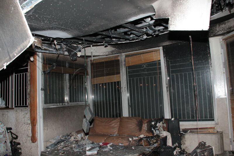 בצהרי החג: בית כנסת בהר נוף עלה באש; חשד להצתה