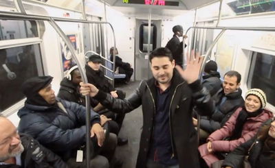 גד אלבז מארח את בני אלבז בקליפ אופטימי: "אש של משיח"