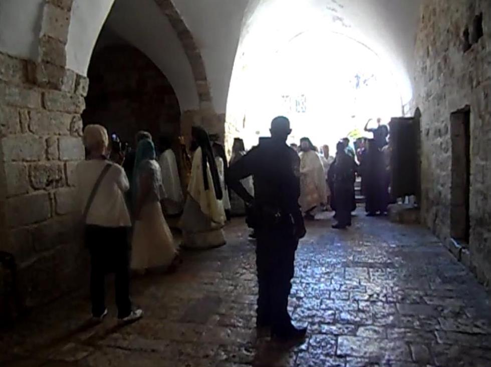 תיעוד מקבר דוד: היהודים סולקו, הנוצרים ערכו "מיסה"