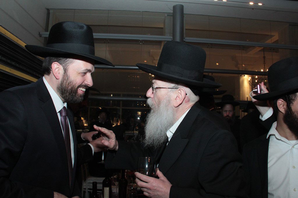 תיעוד ענק: מפגן הכוח של יו"ר ש"ס בחתונת בתו