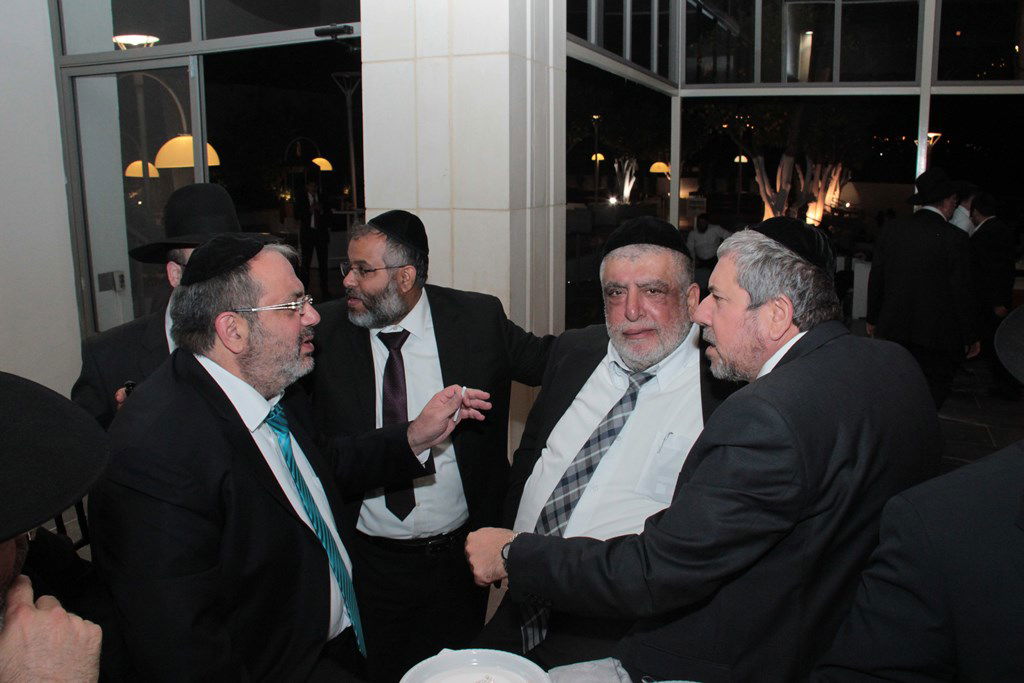 תיעוד ענק: מפגן הכוח של יו"ר ש"ס בחתונת בתו