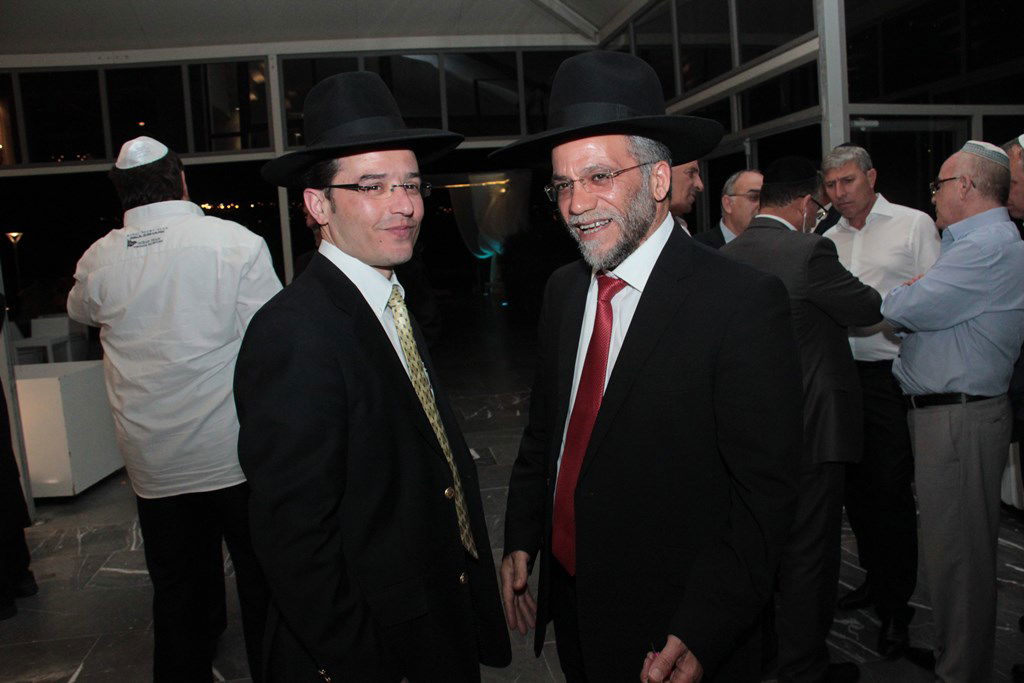 תיעוד ענק: מפגן הכוח של יו"ר ש"ס בחתונת בתו