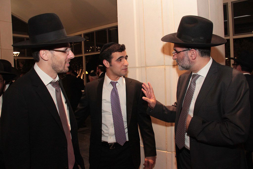 תיעוד ענק: מפגן הכוח של יו"ר ש"ס בחתונת בתו