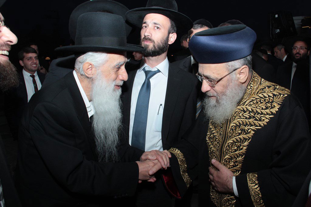 תיעוד ענק: מפגן הכוח של יו"ר ש"ס בחתונת בתו