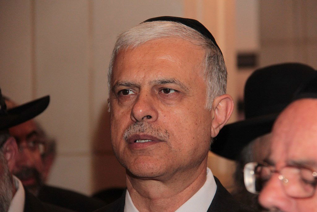 תיעוד ענק: מפגן הכוח של יו"ר ש"ס בחתונת בתו