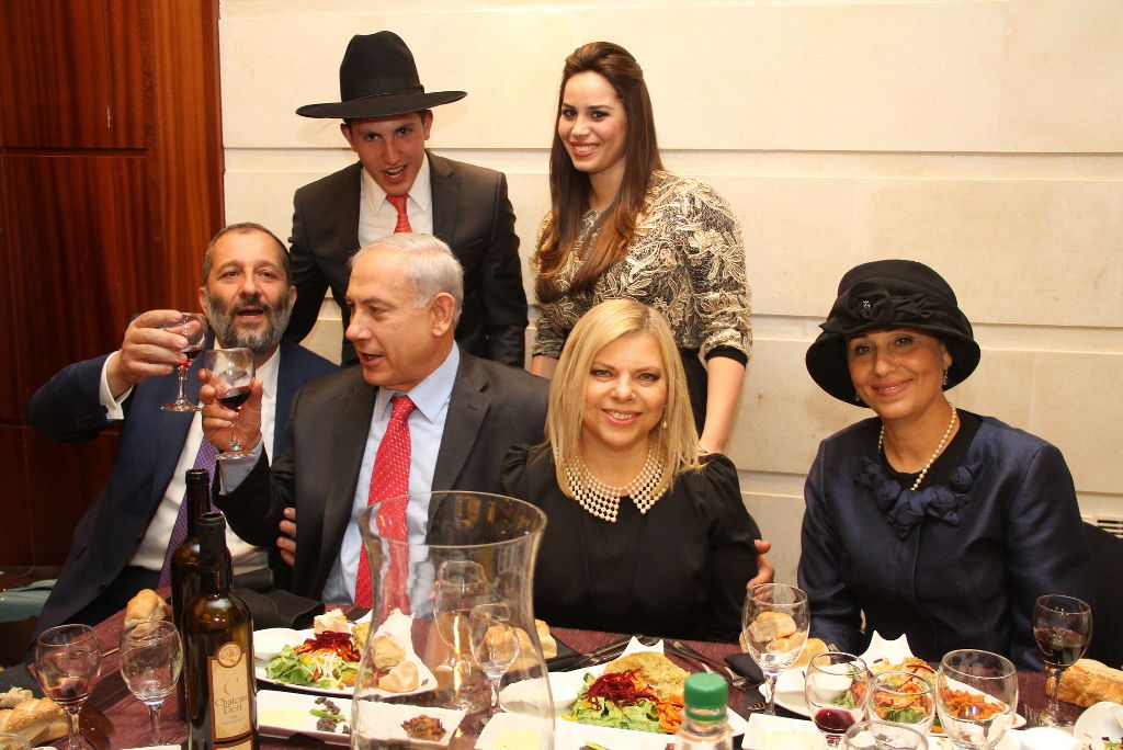 דרעי לנתניהו: "די לרדיפה הנוראה של לומדי התורה"