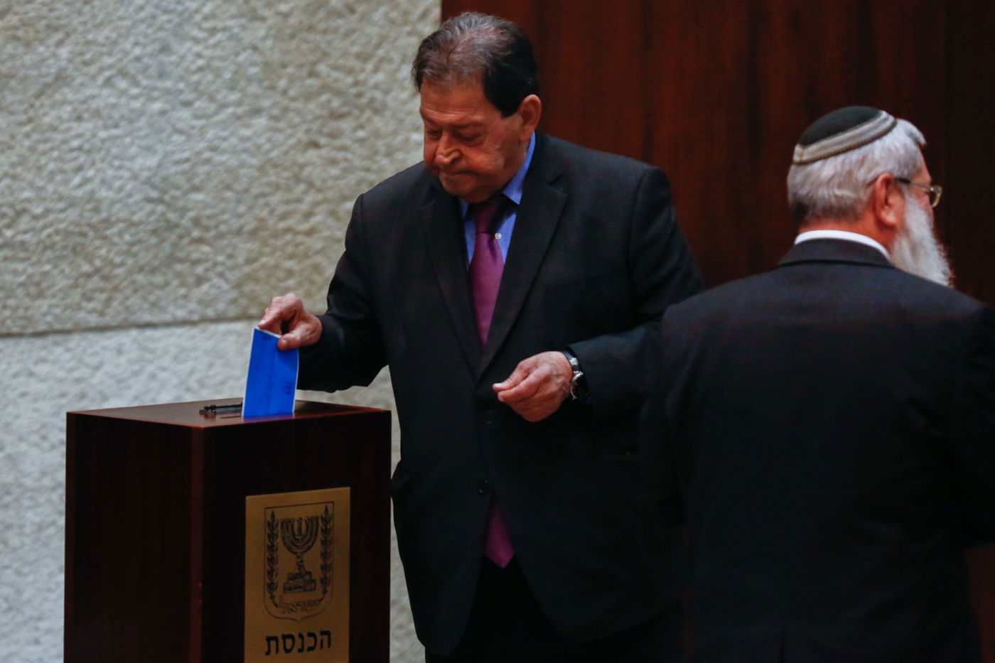 מיוחד: גלריה מתעדכנת מהבחירות לנשיאות בכנסת