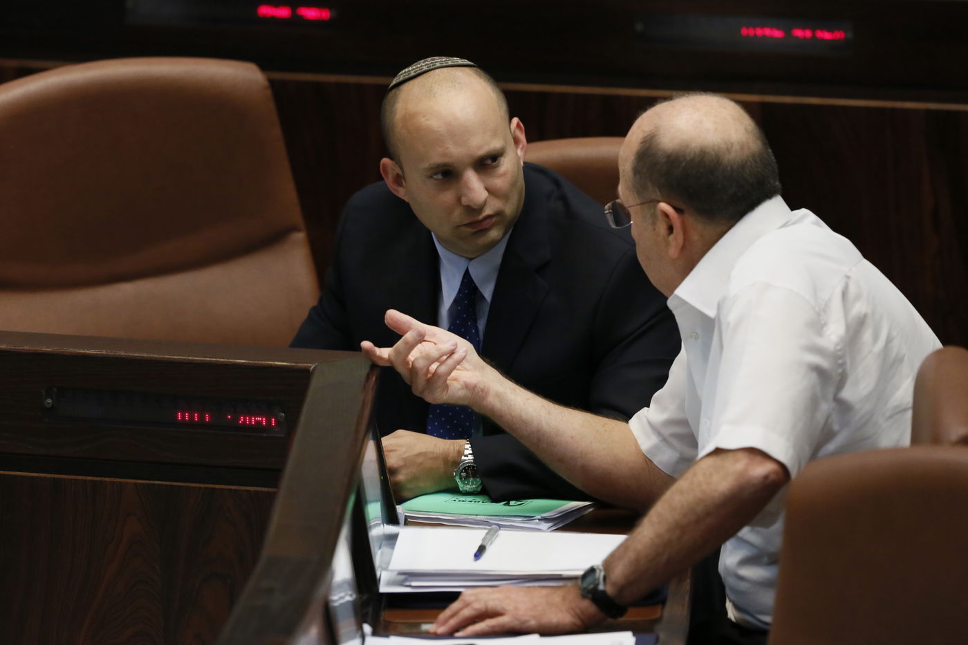 מיוחד: גלריה מתעדכנת מהבחירות לנשיאות בכנסת