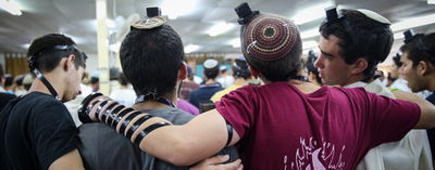 הותר לפרסום: אחד הנערים חייג למשטרה ולחש "חטפו אותנו"