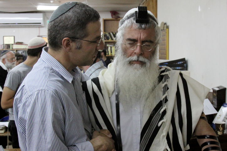 ובישיבת "מקור חיים": תפילה ודמעות • צפו בגלריה