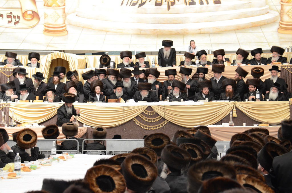 גלריה: שבע ברכות המרכזי בבעלזא בצל פיגוע החטיפה