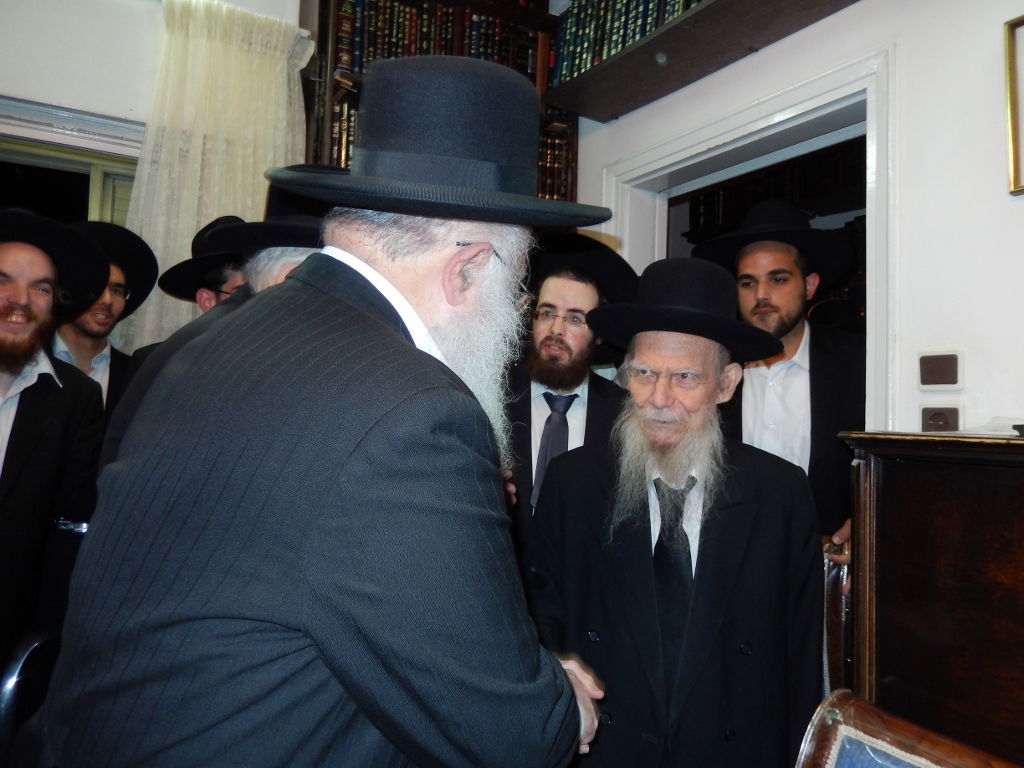 תיעוד: ראשי ישיבת פוניבז' השתדכו