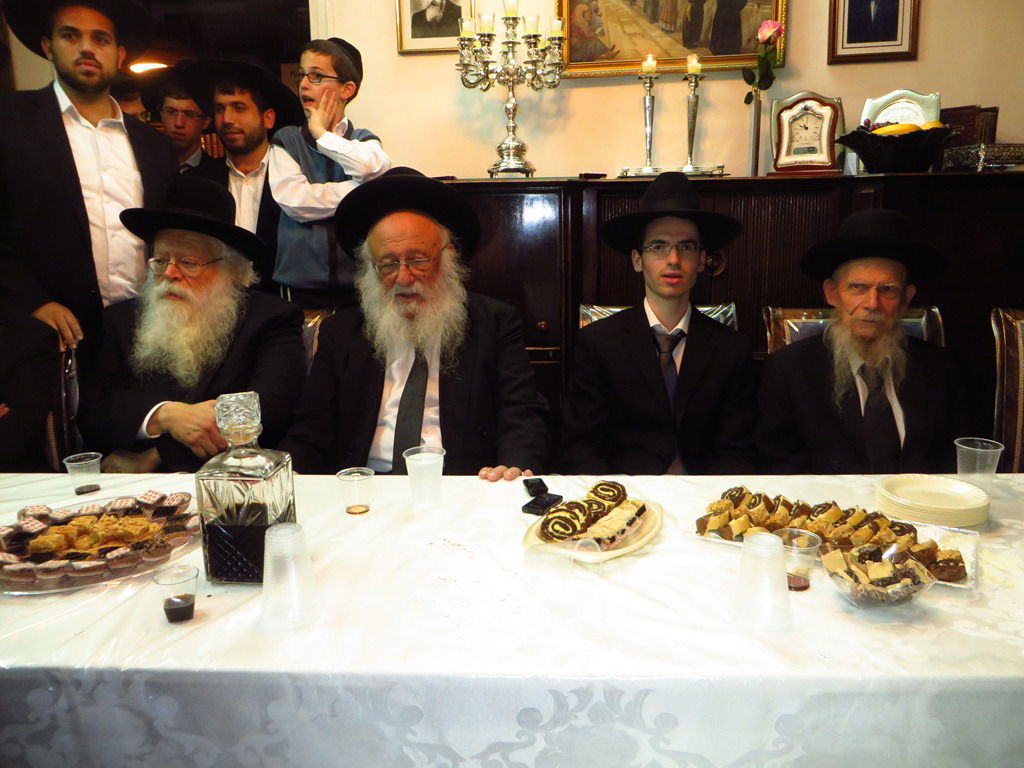 תיעוד: ראשי ישיבת פוניבז' השתדכו