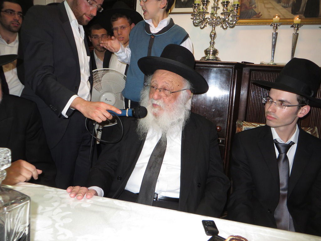 תיעוד: ראשי ישיבת פוניבז' השתדכו