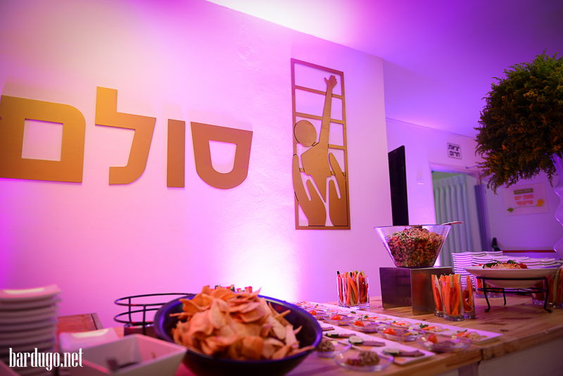 הרב דוד לאו: "עם ישראל מצדיע לכוחות הביטחון"