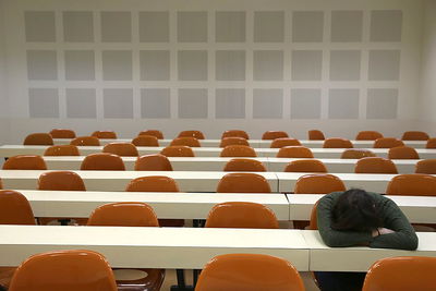 רוצים לחזור אחורנית? / שושי שטוב