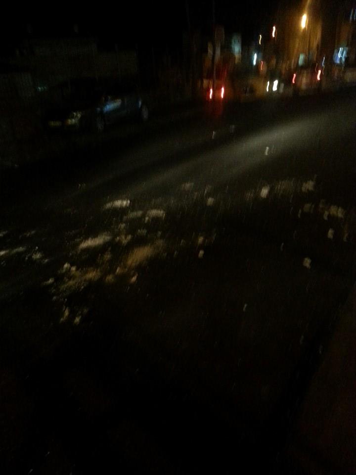 הר הזיתים: ידויי אבנים באמצע תפילת ערבית