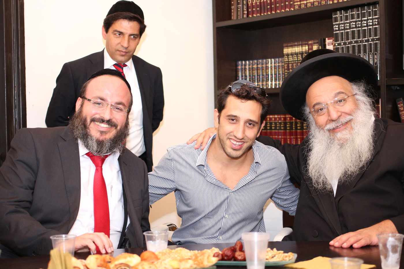 הגר"ב שמואלי, הצהריים