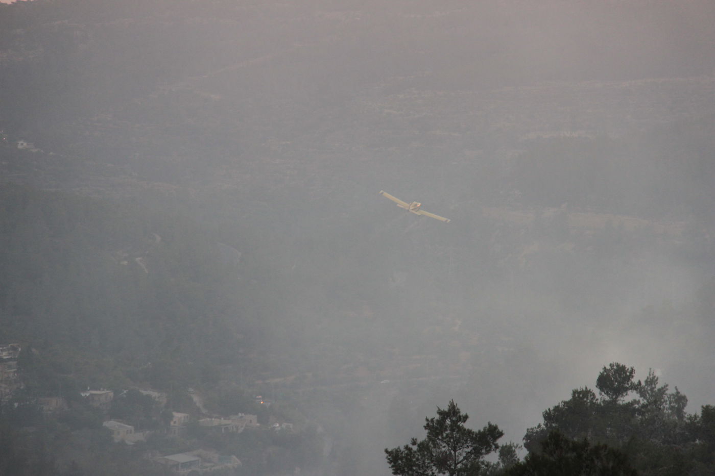 צפו: כך הושגה השליטה על השריפה