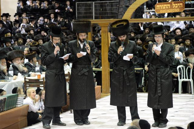 שבע ברכות אחרון בצאנז • גלריה