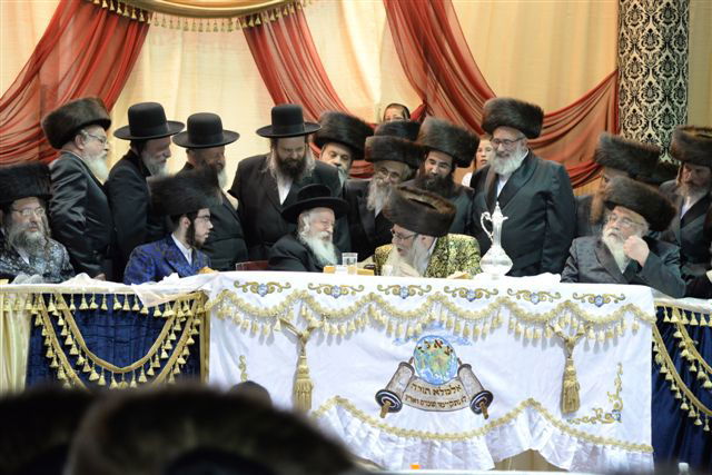 שבע ברכות אחרון בצאנז • גלריה