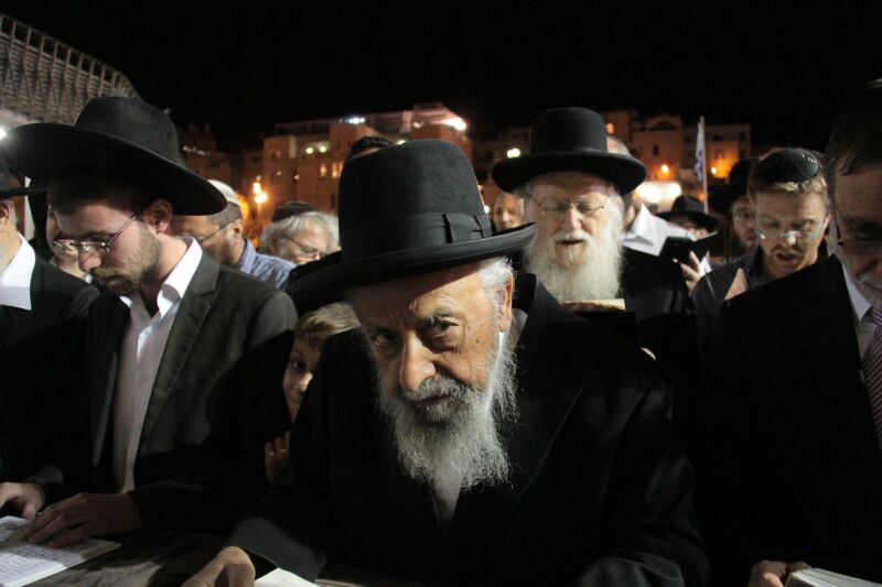 גלריה: מאות העתירו בכותל למען הנערים החטופים