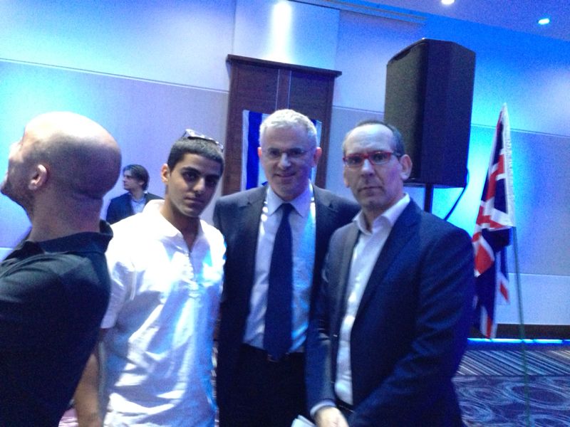 לפידות, השגריר והאח יפרח