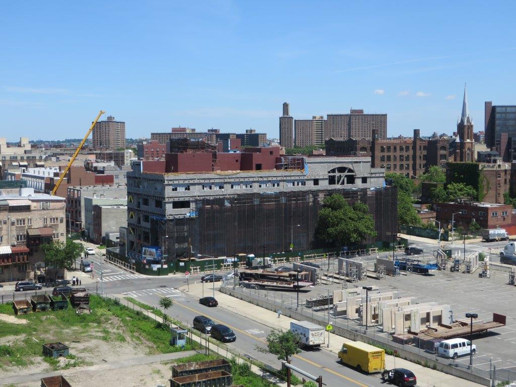 תיעוד: חנוכת הבית בביה"ס סאטמר