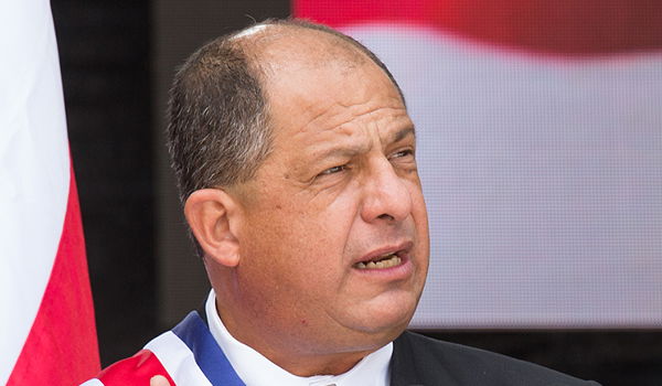 לואיס גיירמו סוליס, נשיא צנוע