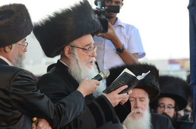 וידאו מסכם: הרגעים המעוררים בחתונת בית צאנז