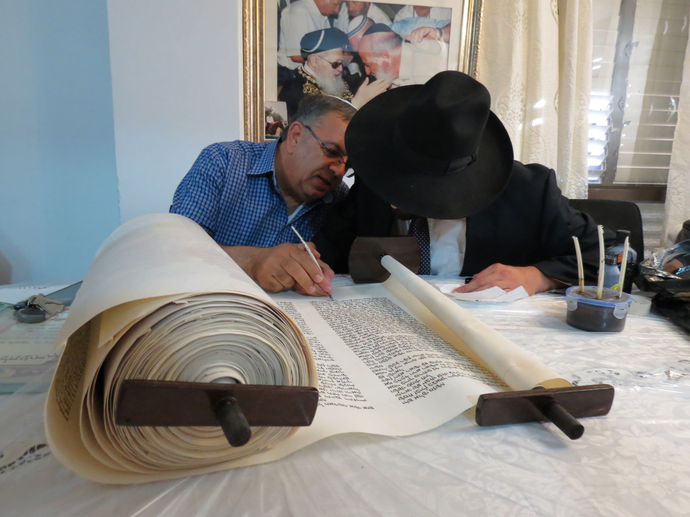 צפת: הראשל"צ חגג בהכנסת ספר תורה