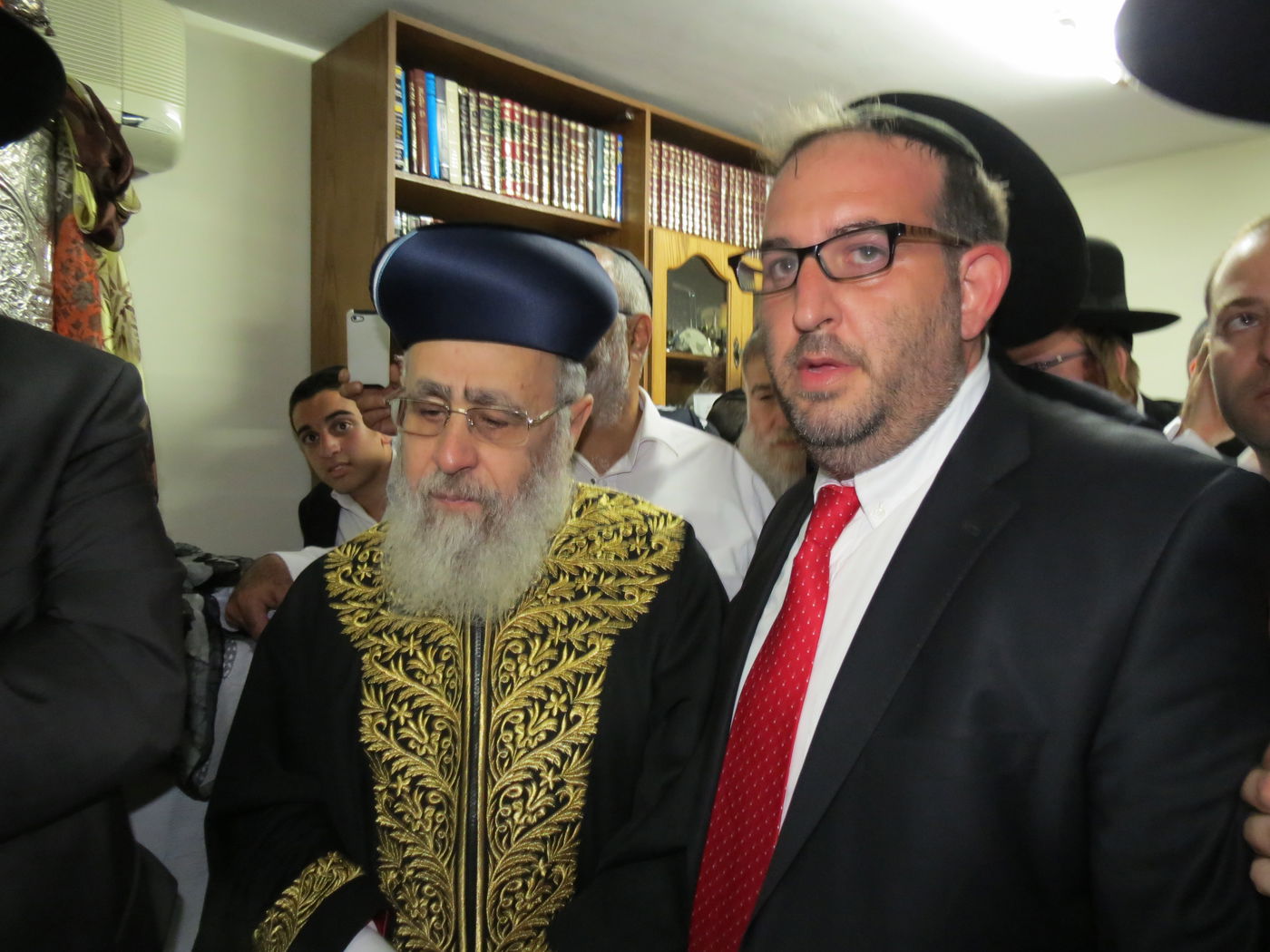 צפת: הראשל"צ חגג בהכנסת ספר תורה