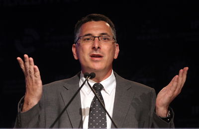 מאשר חילול שבת חלקי. גדעון סער