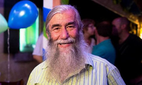 חטף אבן בראש? פפה אללו