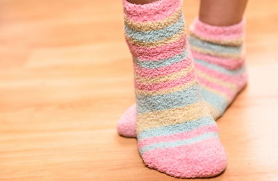 סאטמר יוצאת לקרב בגרביים הקצרים