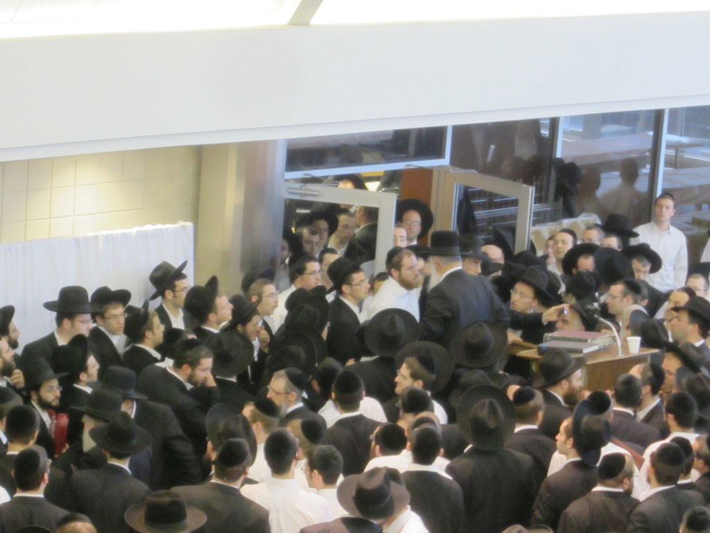 תיעוד: הגרב"ד פוברסקי בביקור בארה"ב