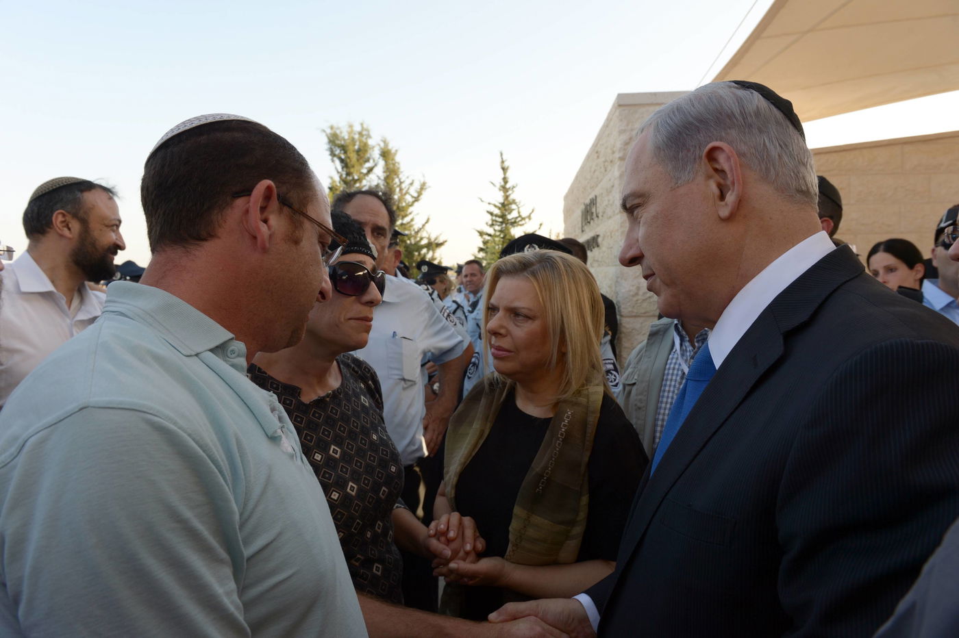 בראש מורכן ודמעות: דרכם האחרונה של אייל, נפתלי וגיל-עד