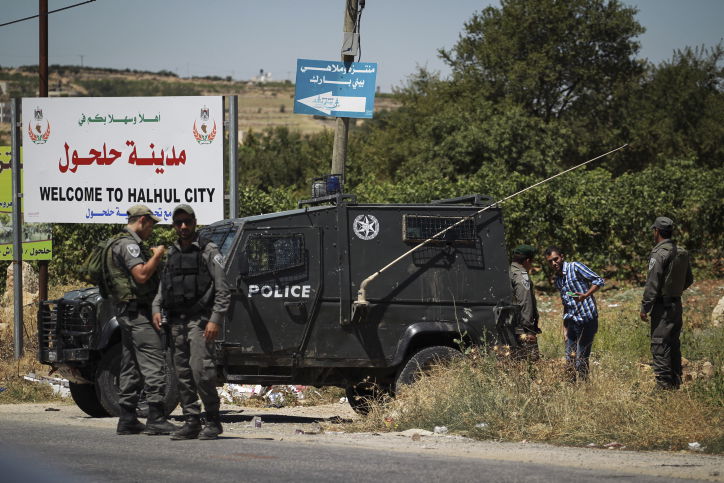 תמונות: צה"ל פעל בבתי החשודים בחטיפת ורצח הנערים