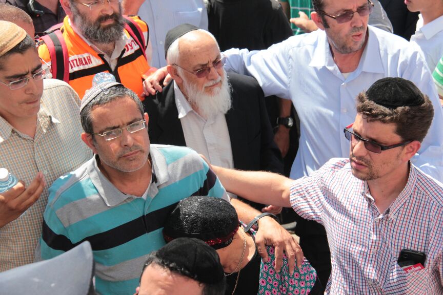 הלוויות קורעות לב: "תנוח בשלום ילד שלי; אנחנו צריכים כוח"