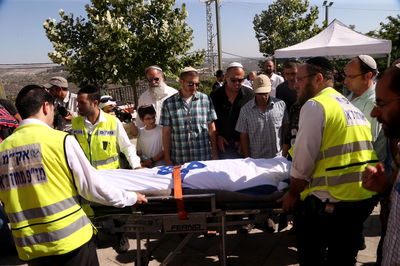 צפו בוידאו: אברהם פרנקל סופד לבנו נפתלי הי"ד