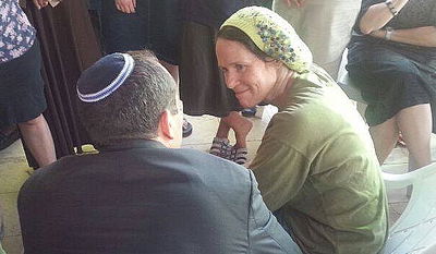 ברקת עם רחל פרנקל, אמו של נפתלי