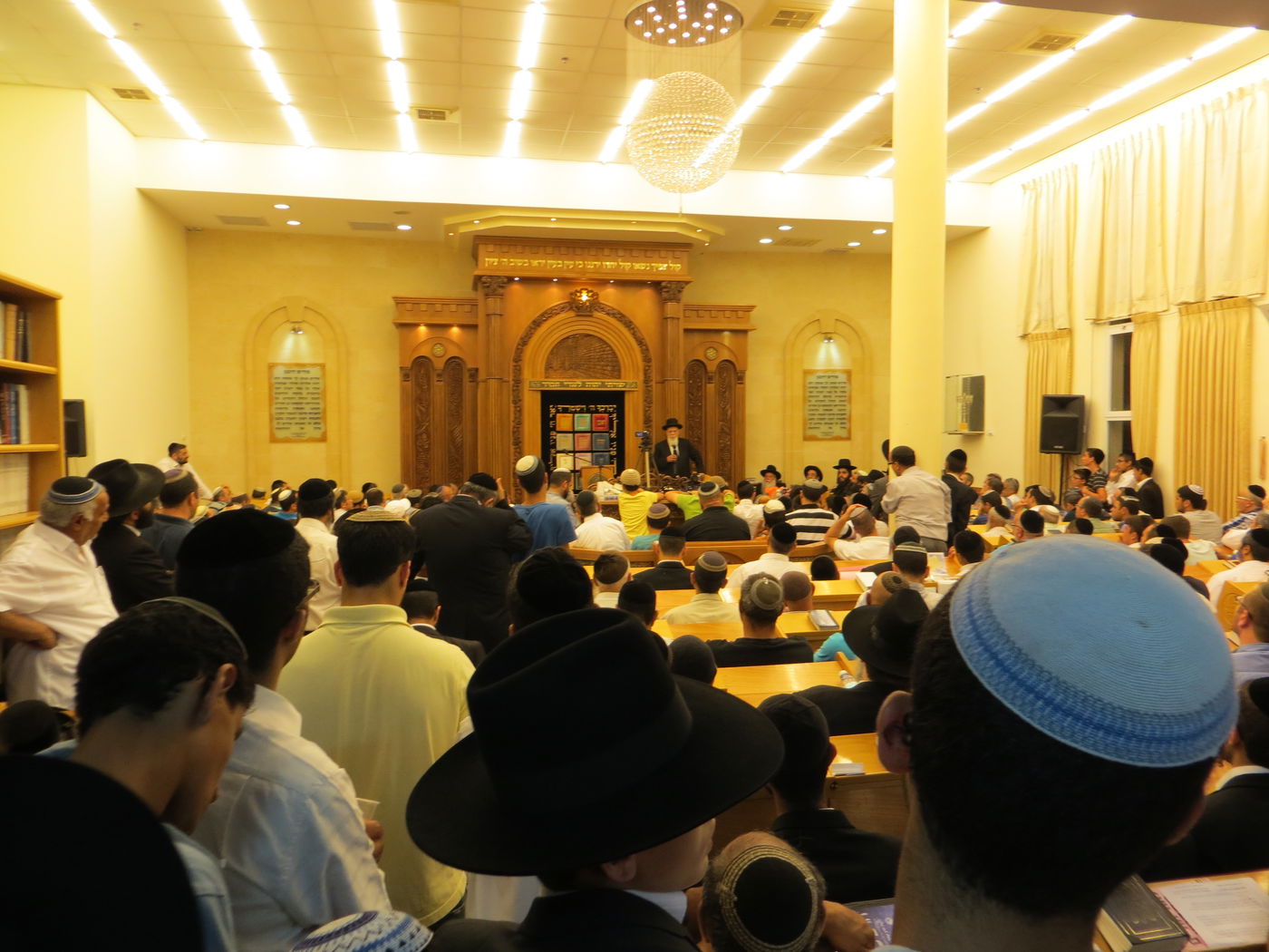 הגאון רבי שלום כהן בעצרת באלעד: "יש לנו ממשלה מבולבלת"