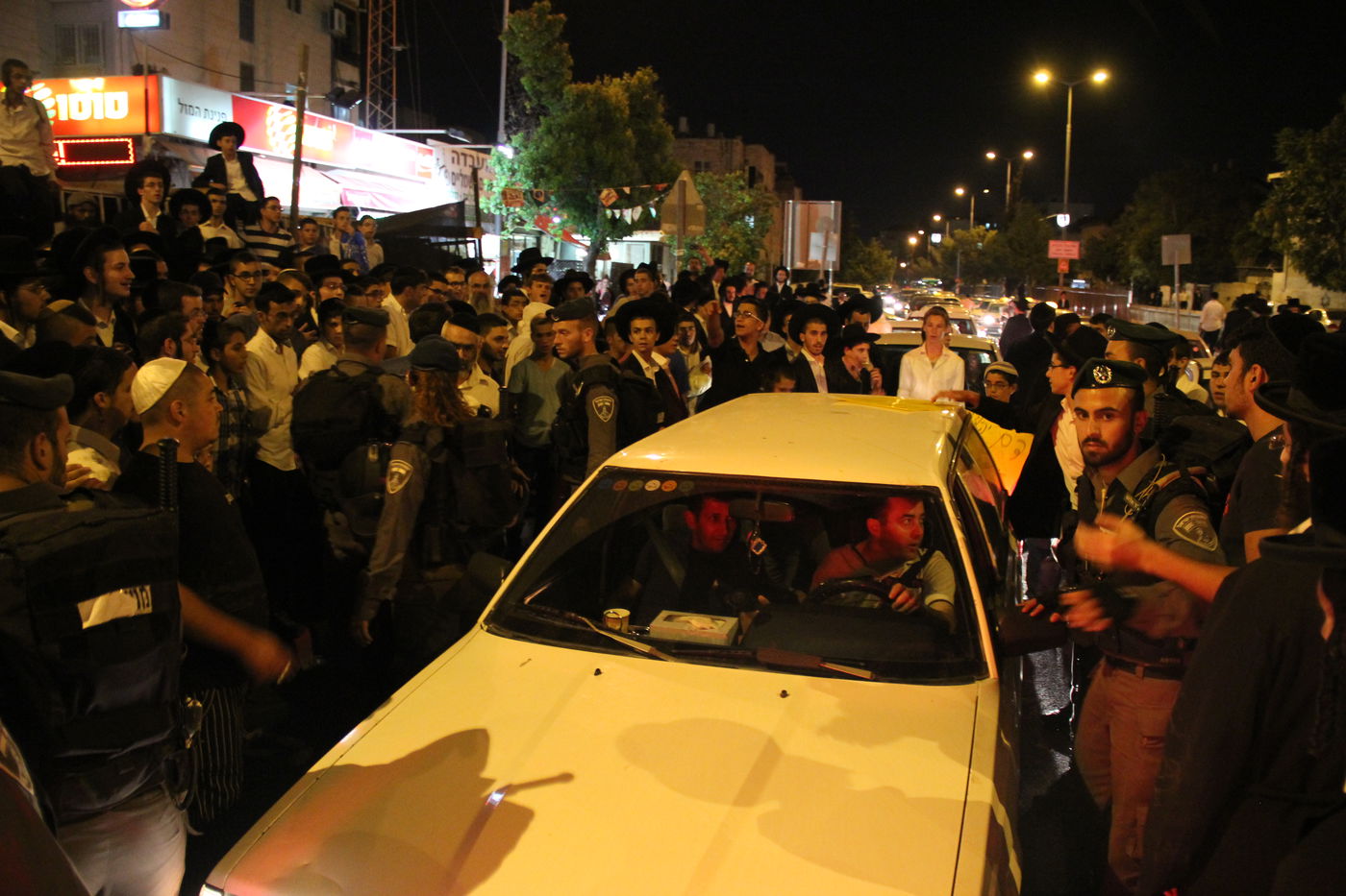 קריאות "מוות לערבים" בשכונה החרדית • תיעוד