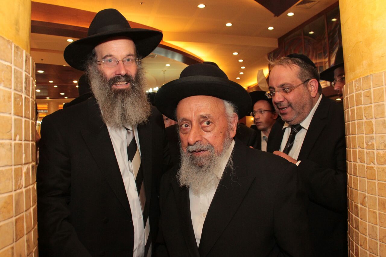 גלריה: הגר"ח קנייבסקי רקד אצל "המלך" אברהם רובינשטיין