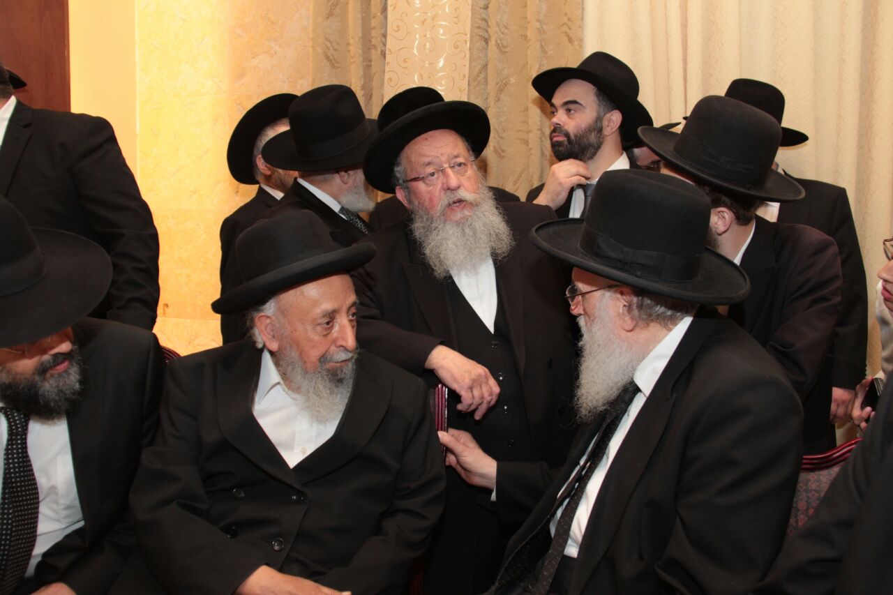 גלריה: הגר"ח קנייבסקי רקד אצל "המלך" אברהם רובינשטיין