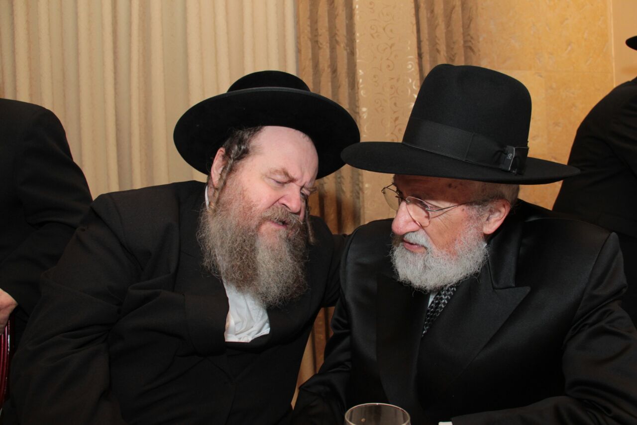 גלריה: הגר"ח קנייבסקי רקד אצל "המלך" אברהם רובינשטיין