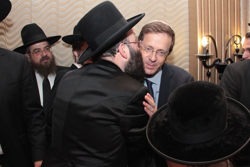 הרב שמואל רבינוביץ חיתן, כל המי ומי התייצבו • גלריה