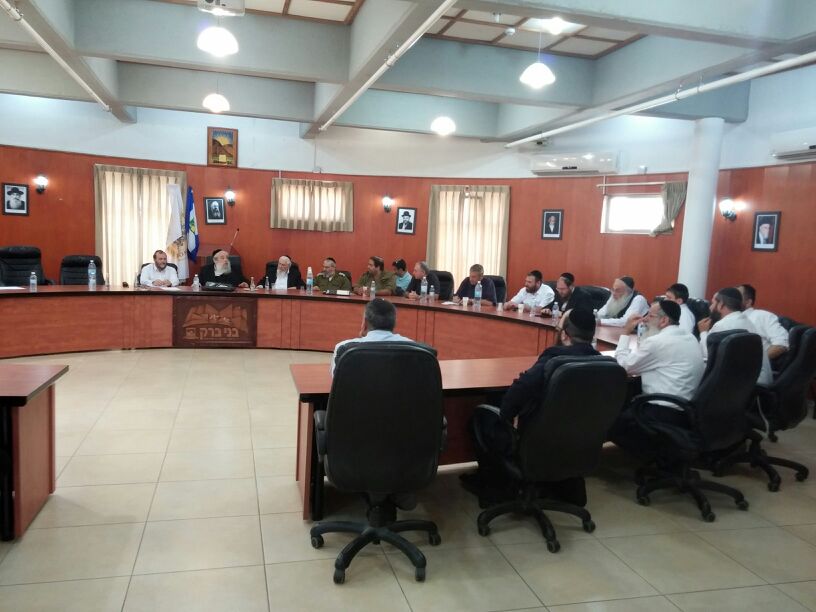 כך הערים החרדיות מתמודדות עם ירי הטילים